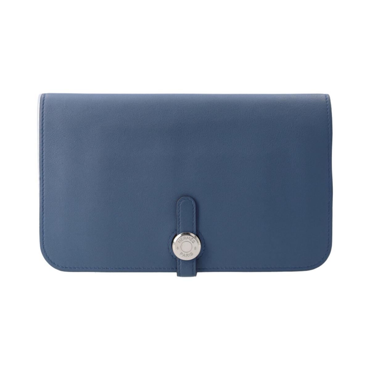 https://d1z63vhp56i30y.cloudfront.net/product-images/WALHER0003/HERMES-Leather-Dogon-Wallet-Blue_5.jpg.webp