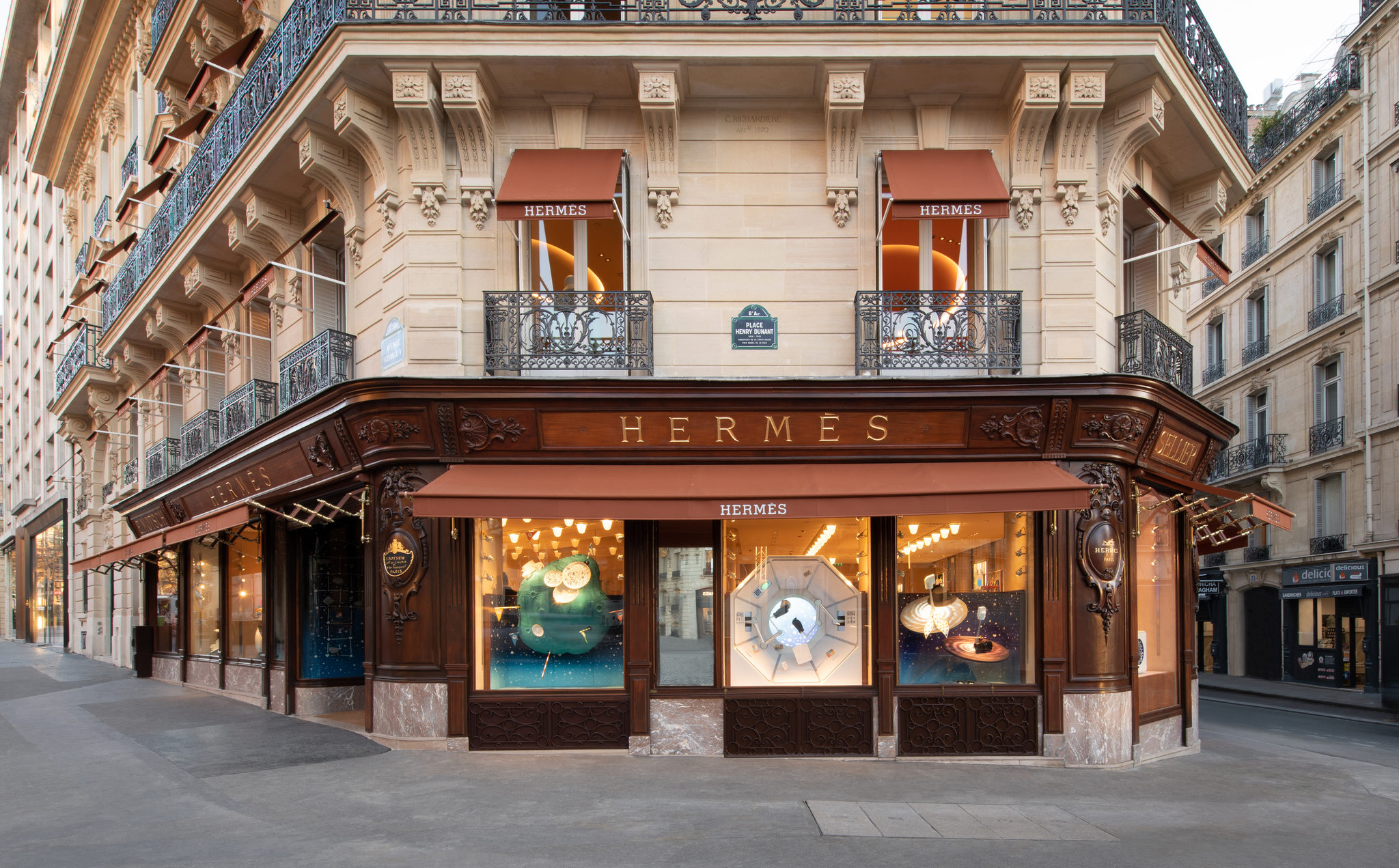 Hermes Paris