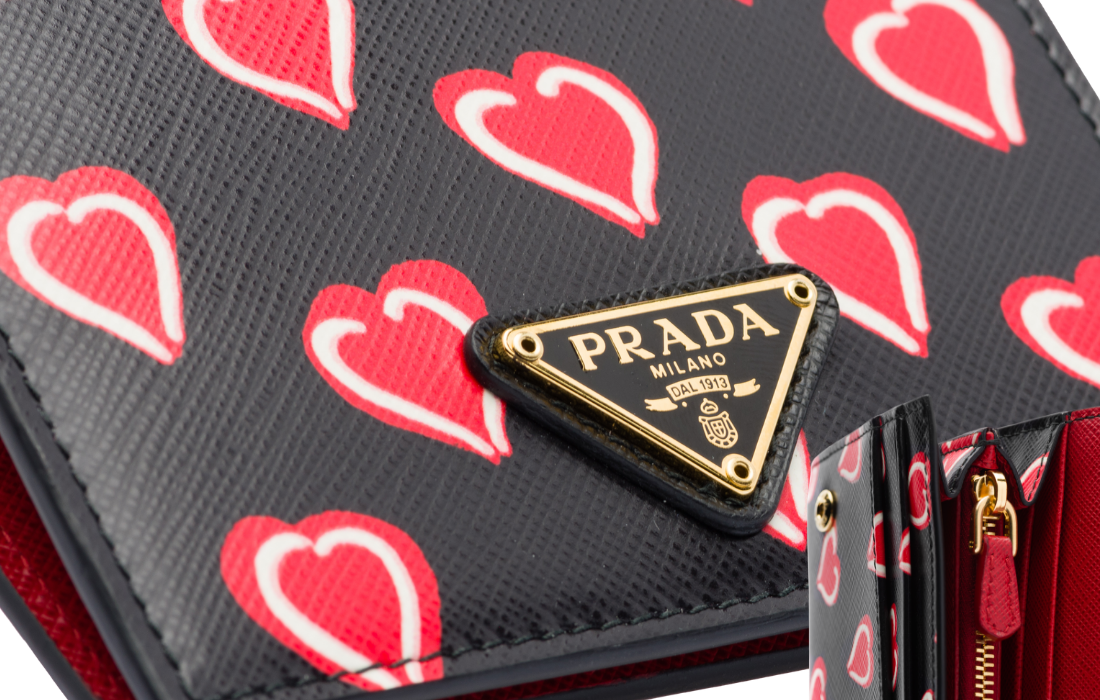 Inspect the Prada Stitch