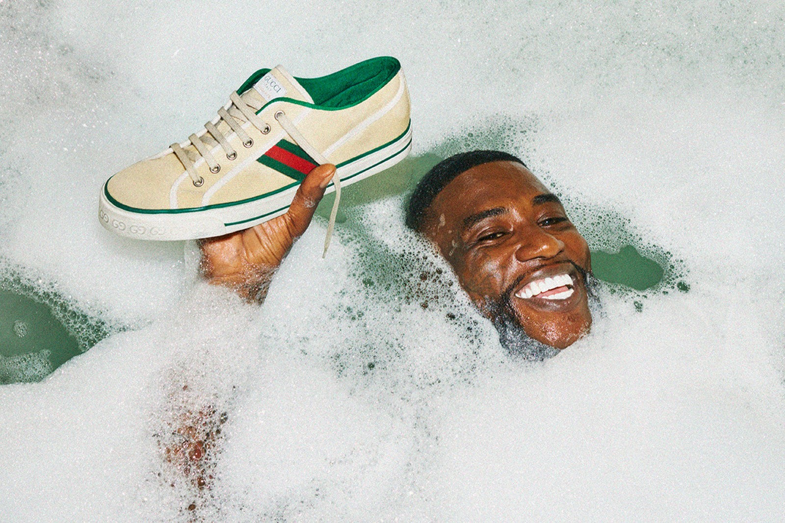 Gucci green tennis shoes