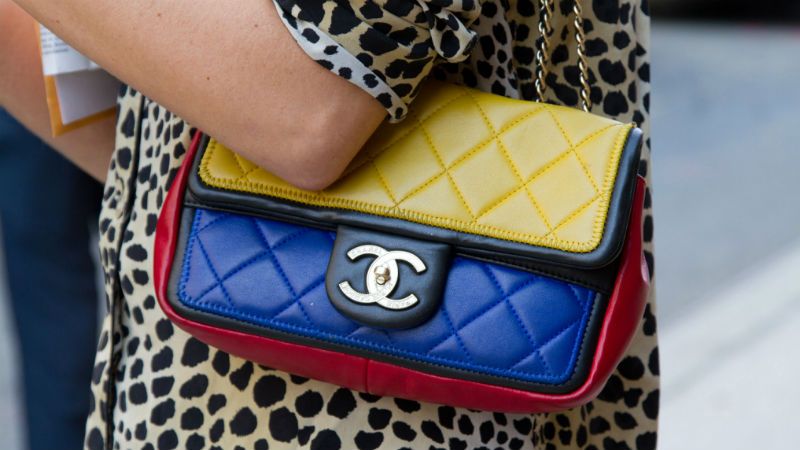 Selling Fake Designer Handbag is Illegal