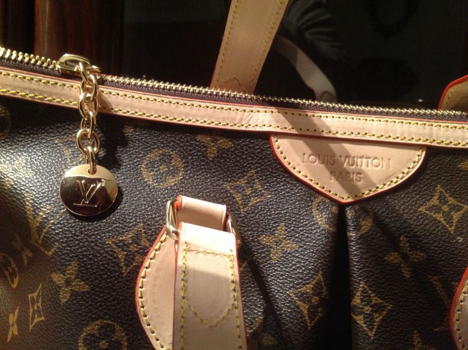 Authenticating Louis Vuitton