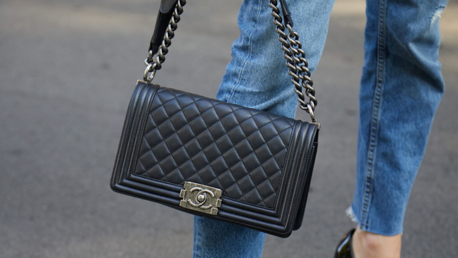 Chanel authentication
