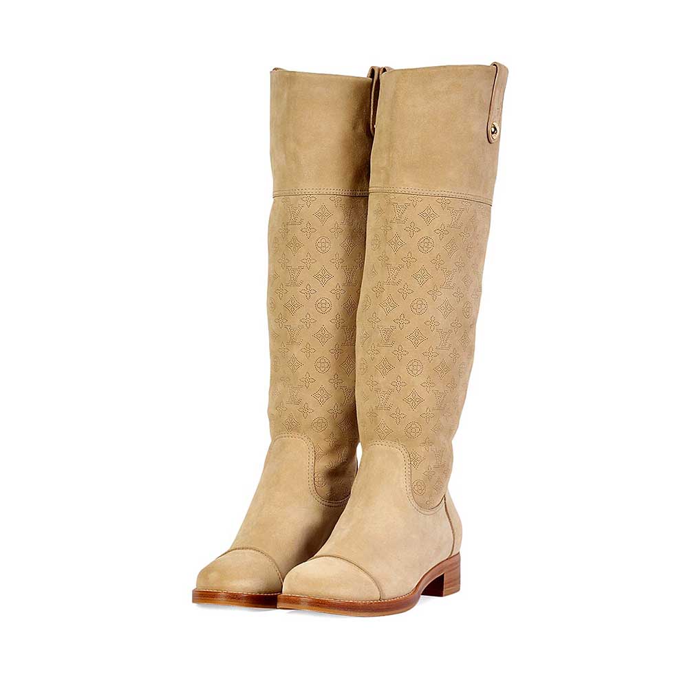 LOUIS VUITTON Mahina Suede Boots - S 