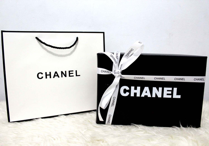 Chanel & Miu Miu Designer Shopping Bag Gift Bag Paper Bags Accessories  Unused