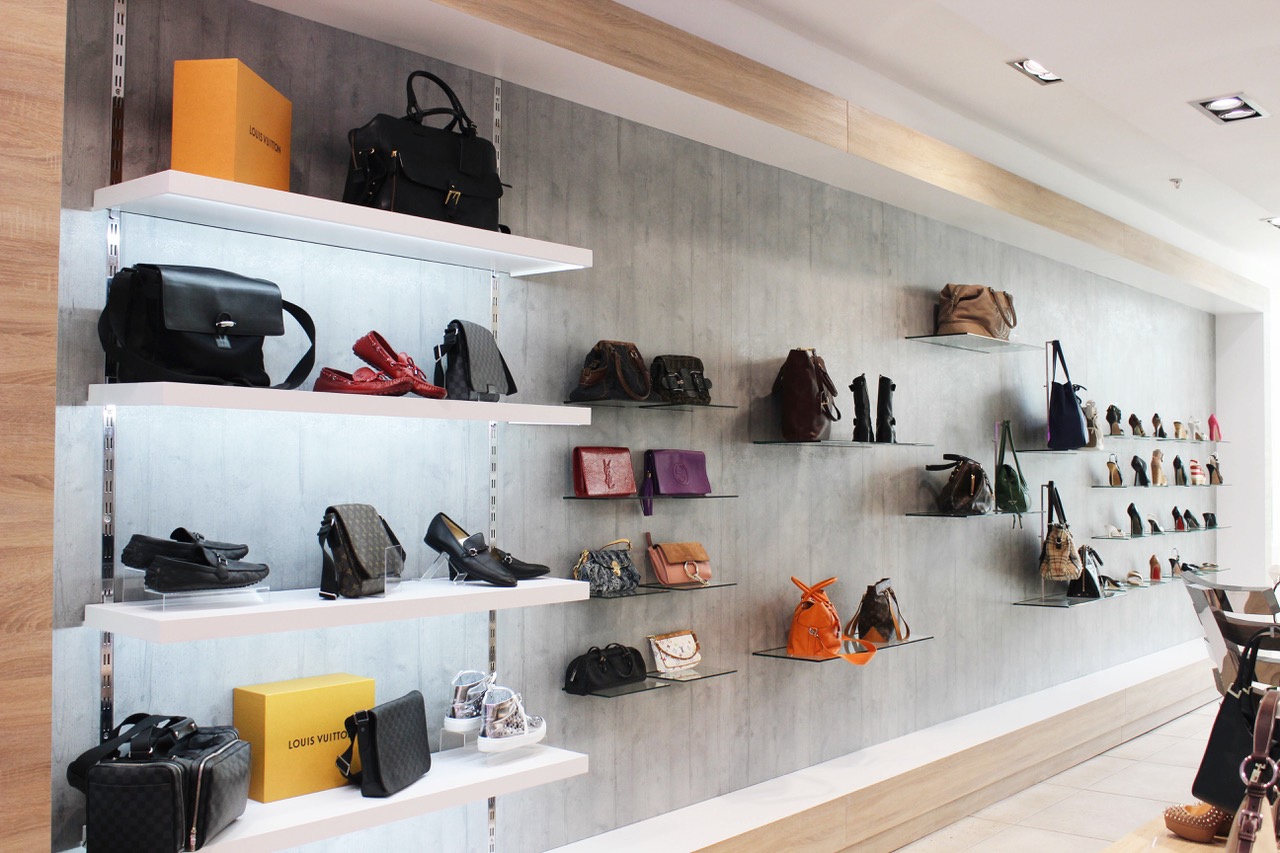 The 5 Benefits of Buying Pre-Owned Designer Bags – Refined Luxury