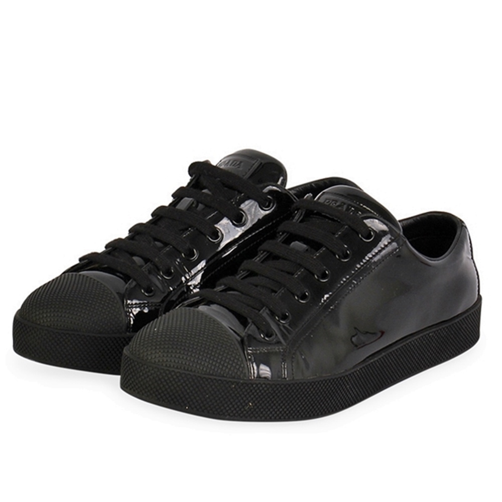 PRADA Patent Leather Sneakers Black - S 