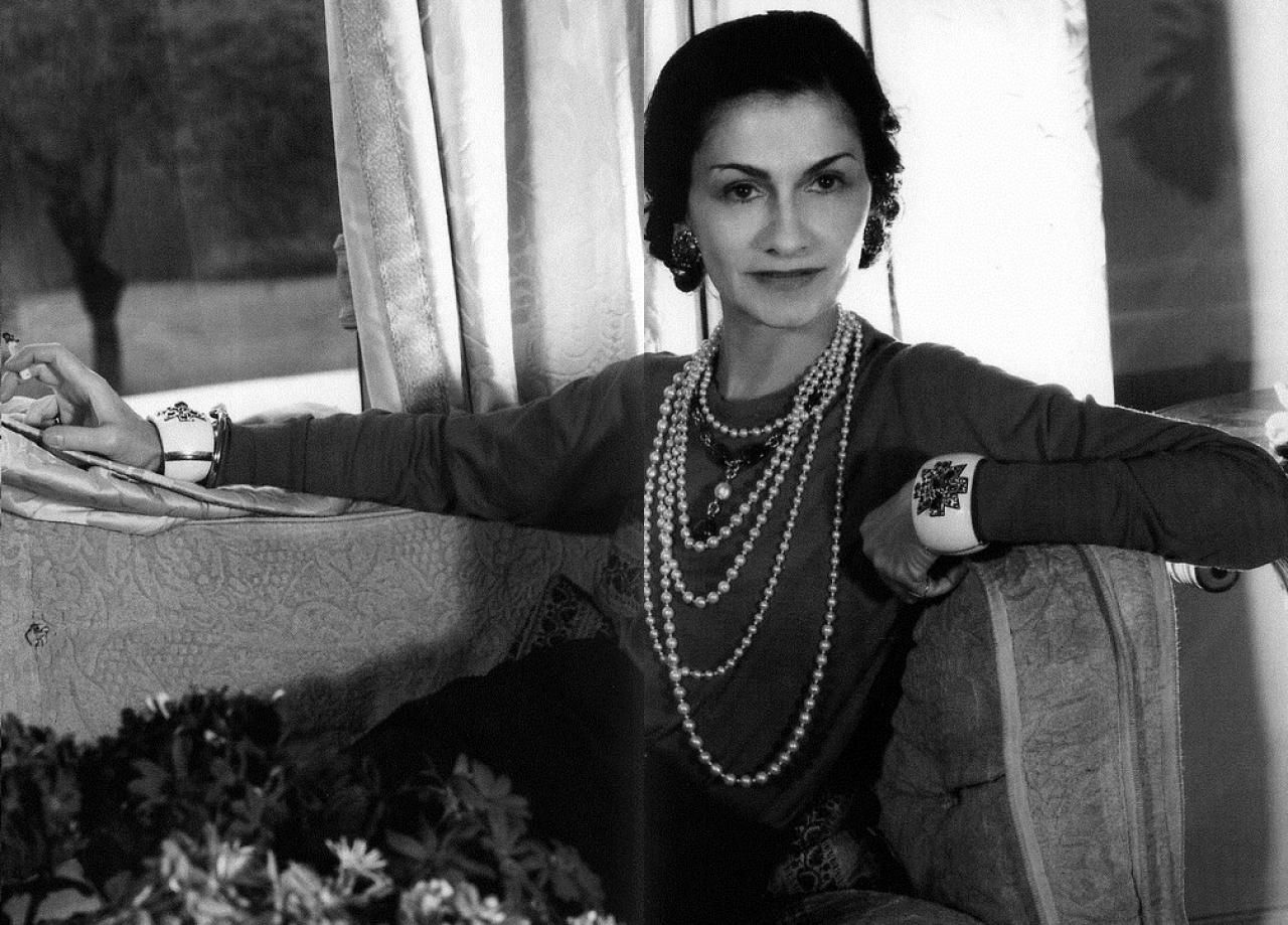 The Wealth of Coco Chanel: From Poverty To “Old Money” Fashion Icon, by  Old Money Luxury