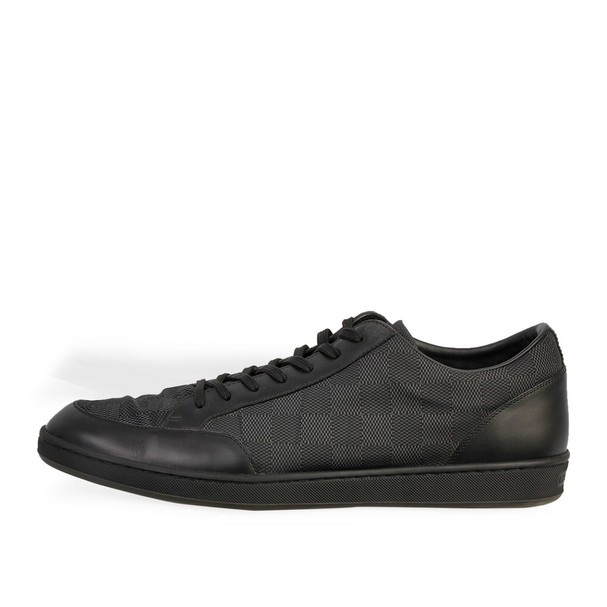 LOUIS VUITTON Damier Graphite Offshore Sneakers - S: 44 (10) | Luxity