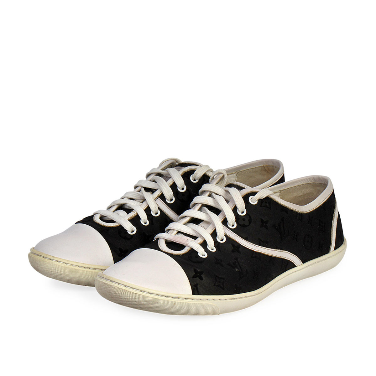 LOUIS VUITTON Monogram Cap Toe Sneakers Black - S: 37.5 (4.5) | Luxity