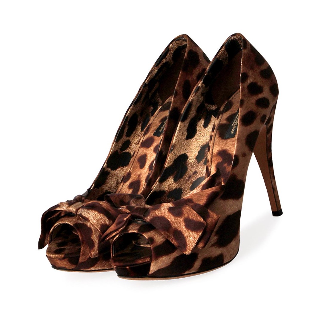 leopard peep toe