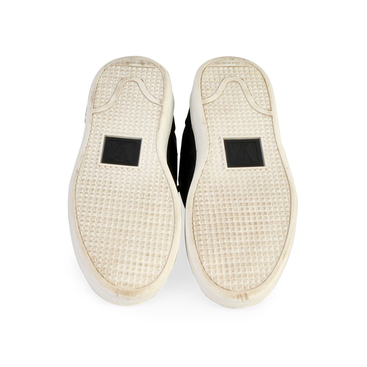 LOUIS VUITTON Croc Embossed Frontrow Sneakers Black - S: 36 (3.5) | Luxity