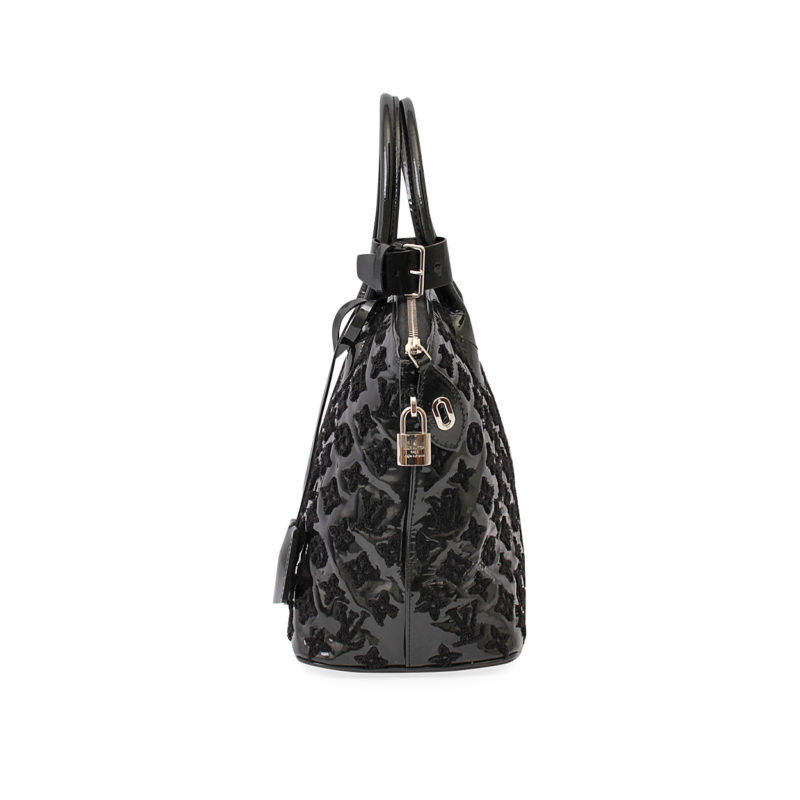 Louis Vuitton Noir Vernis Twist MM Bag – The Closet