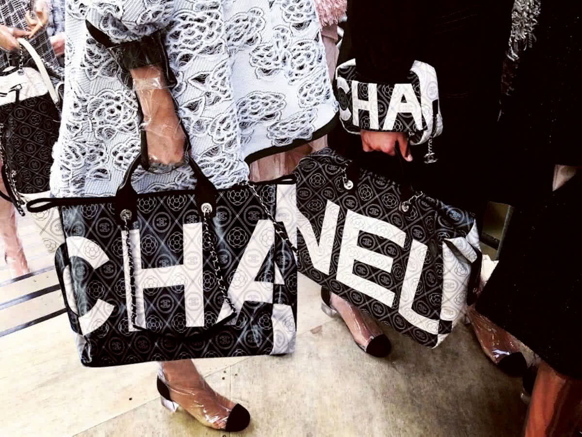 Black Chanel totes