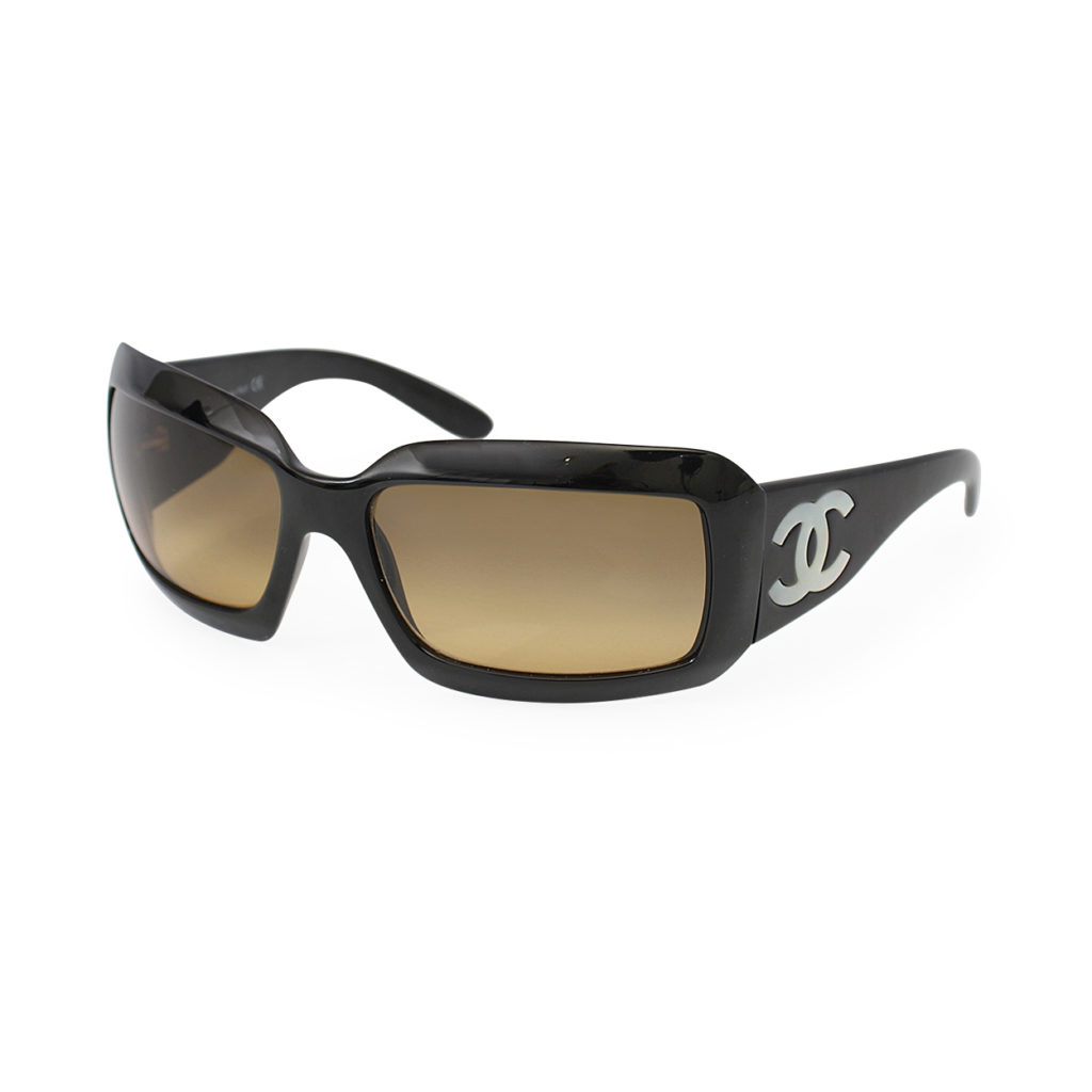 CHANEL Logo Sunglasses 5076 Black | Luxity
