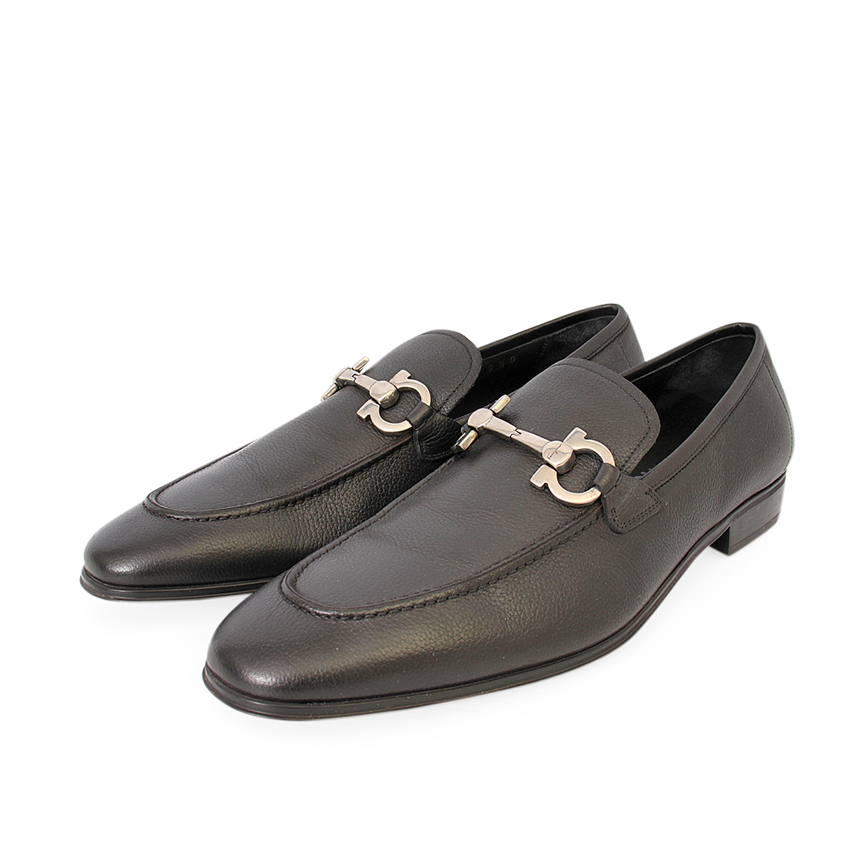 SALVATORE FERRAGAMO Leather Flori Loafers Black - S: 43 (9) | Luxity