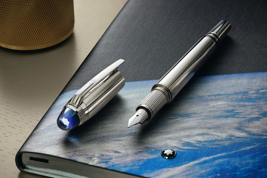 True Writer Classic Pen with Gold in 2023  Luxe gift guide, Sleek  accessories, Rollerball