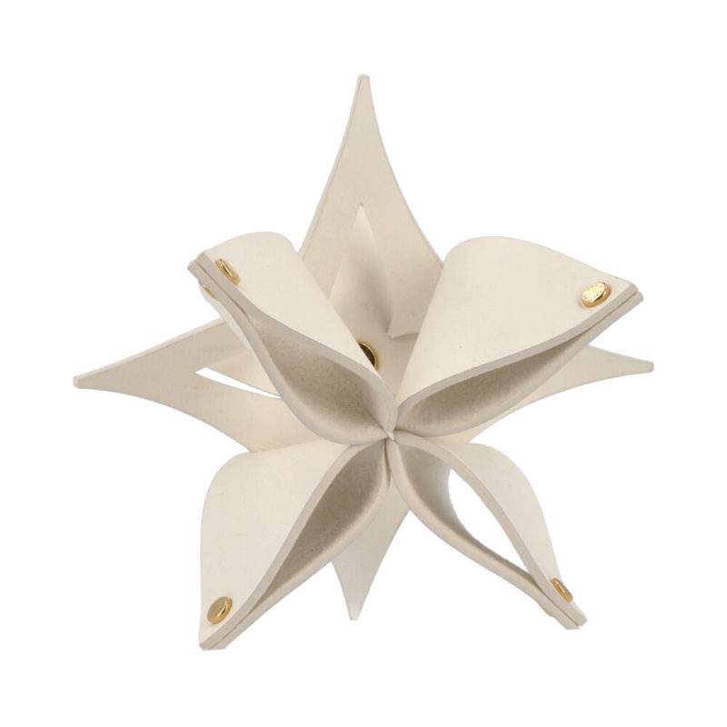 Louis Vuitton LV origami flower new White ref.322684 - Joli Closet