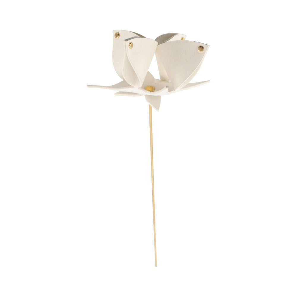 Louis Vuitton Atelier Oï Leather Origami Flower - White Decorative Accents,  Decor & Accessories - LOU285598