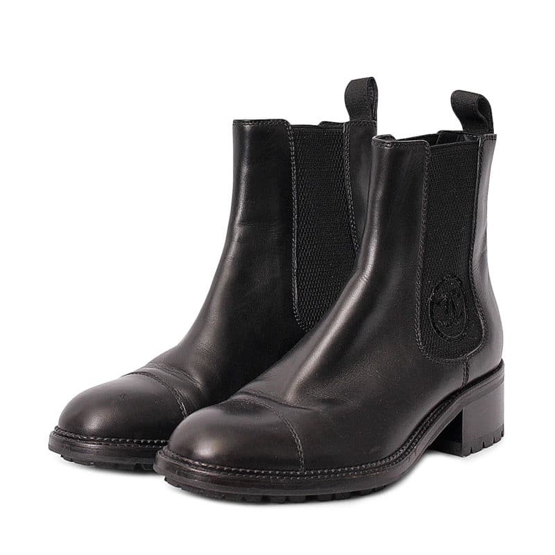 CHANEL Leather Logo Chelsea Boots Black | Luxity
