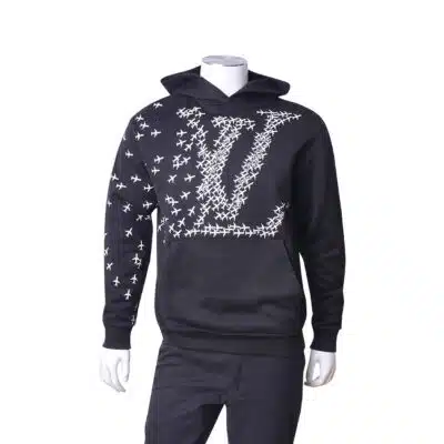 SOLD OUT Louis vuitton Pajama Available Price 15,000 Size: XL